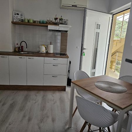 Apartmani Alma Подгора Екстер'єр фото