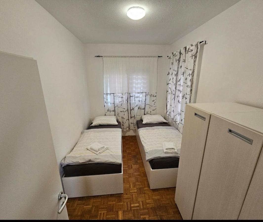Apartmani Alma Подгора Екстер'єр фото