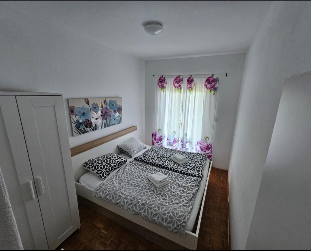Apartmani Alma Подгора Екстер'єр фото