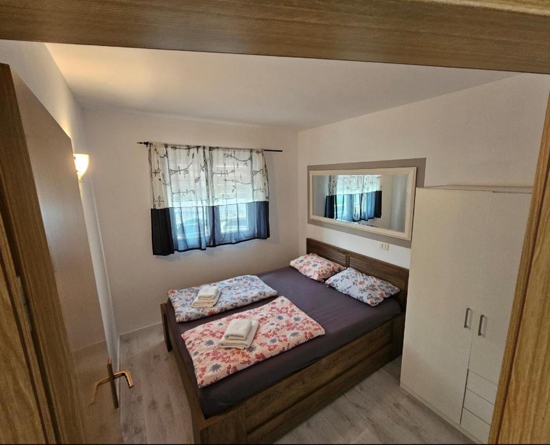 Apartmani Alma Подгора Екстер'єр фото