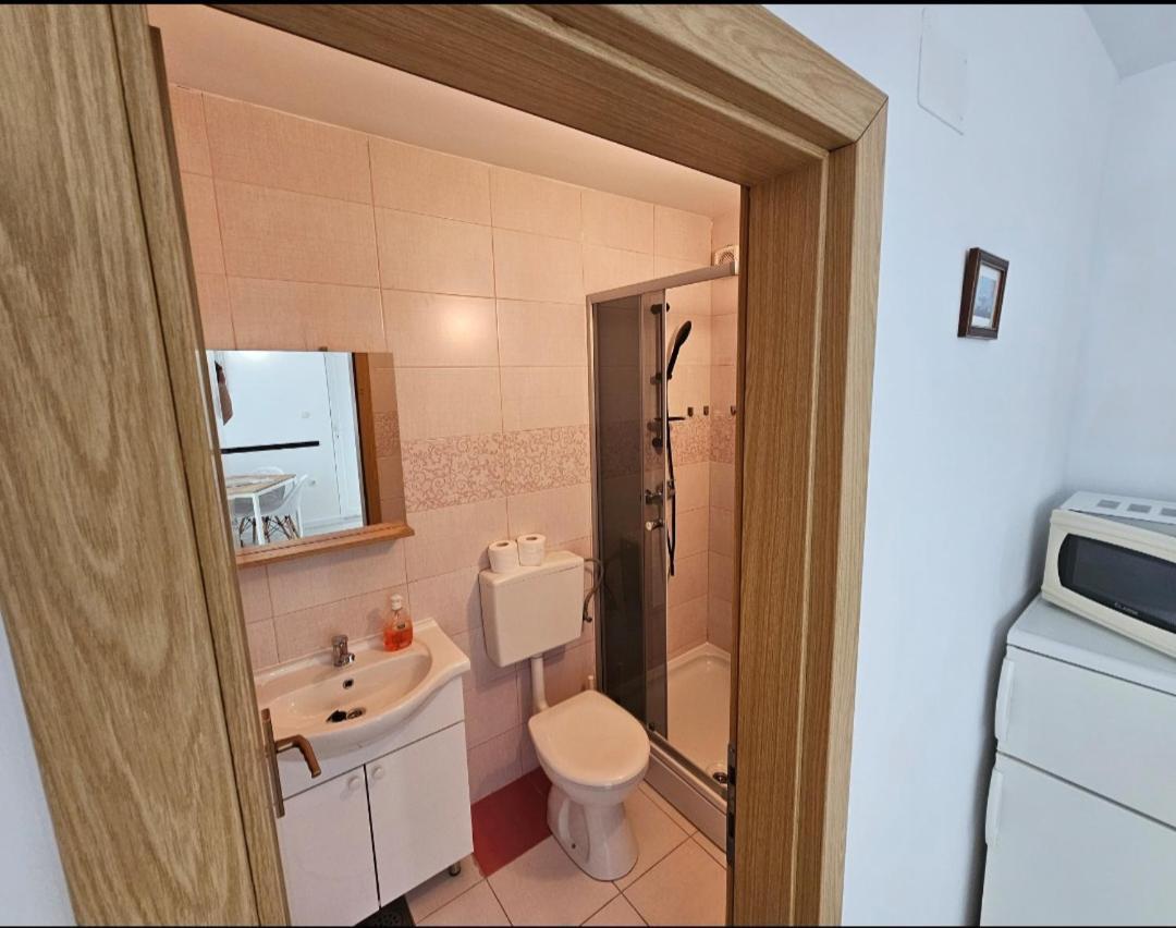 Apartmani Alma Подгора Екстер'єр фото