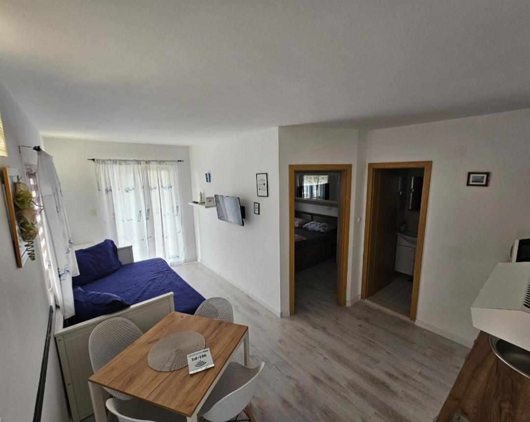 Apartmani Alma Подгора Екстер'єр фото